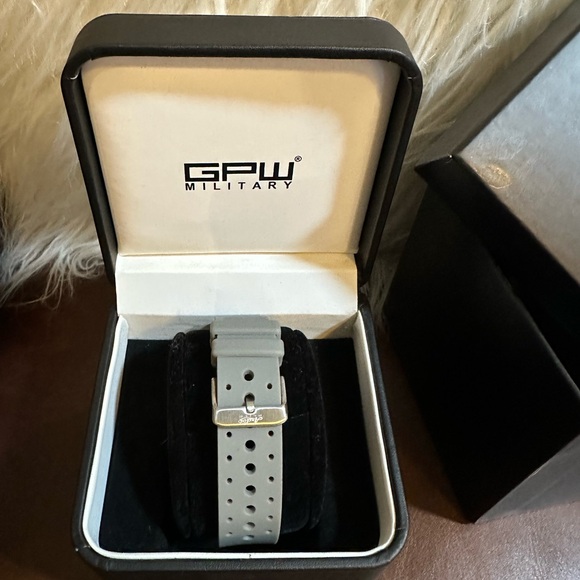 GPW German Military Titanium Watch - Battery powered - Picture 8 of 11